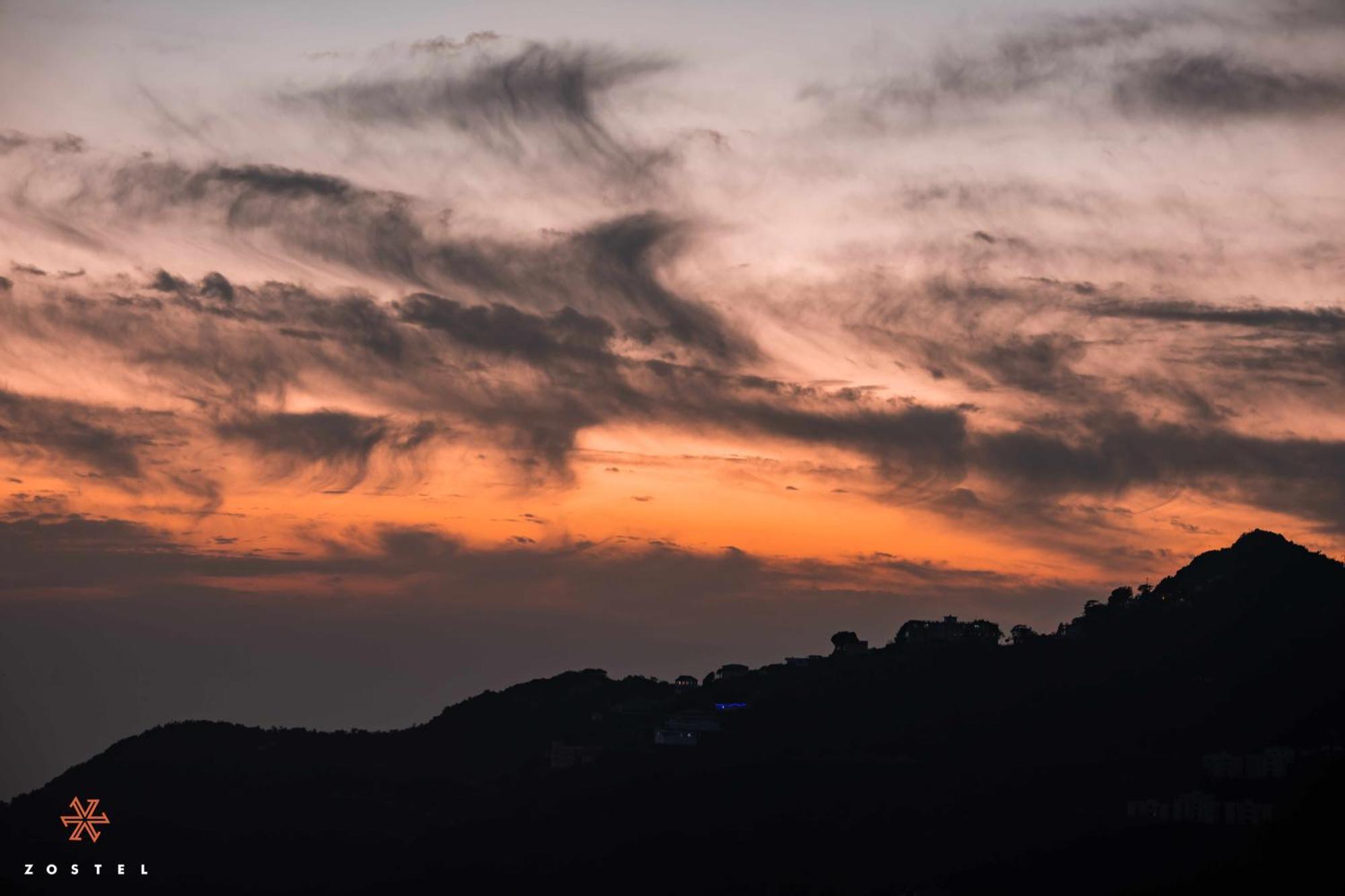 Hostel Zostel Mussoorie Zewnętrze zdjęcie