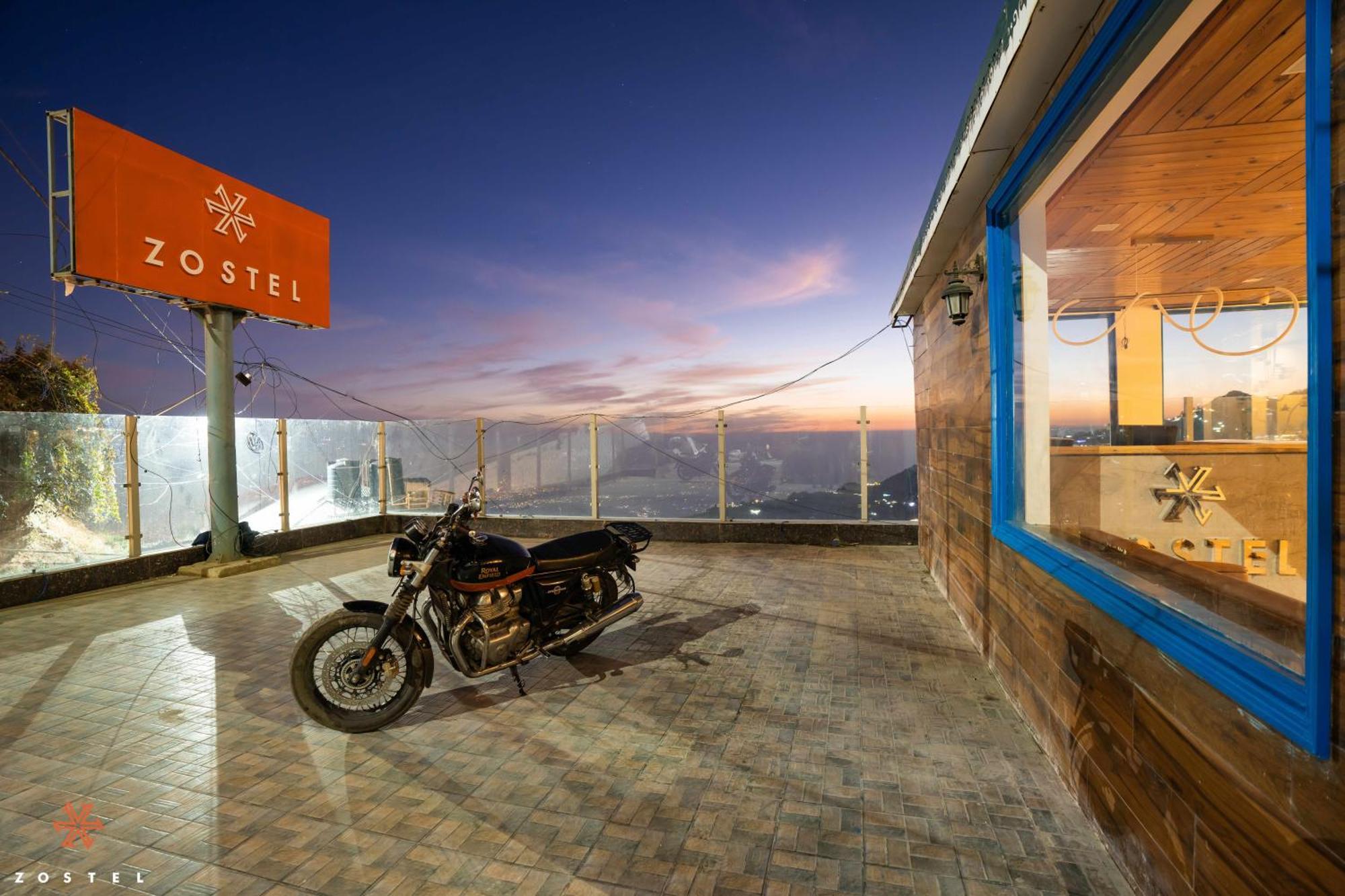 Hostel Zostel Mussoorie Zewnętrze zdjęcie